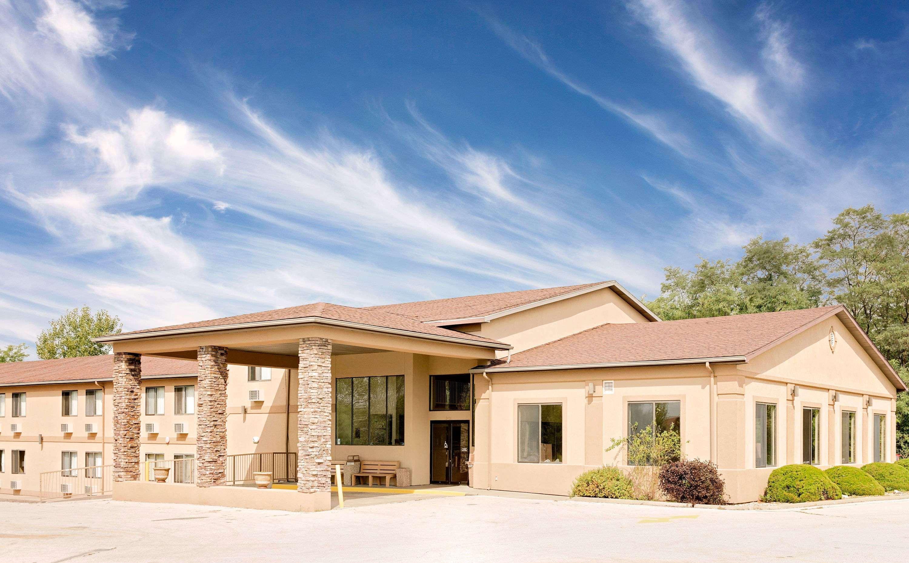 Days Inn By Wyndham Boonville Luaran gambar